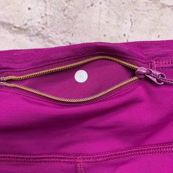 Lululemon Camo Crops - Picture 7 of 7